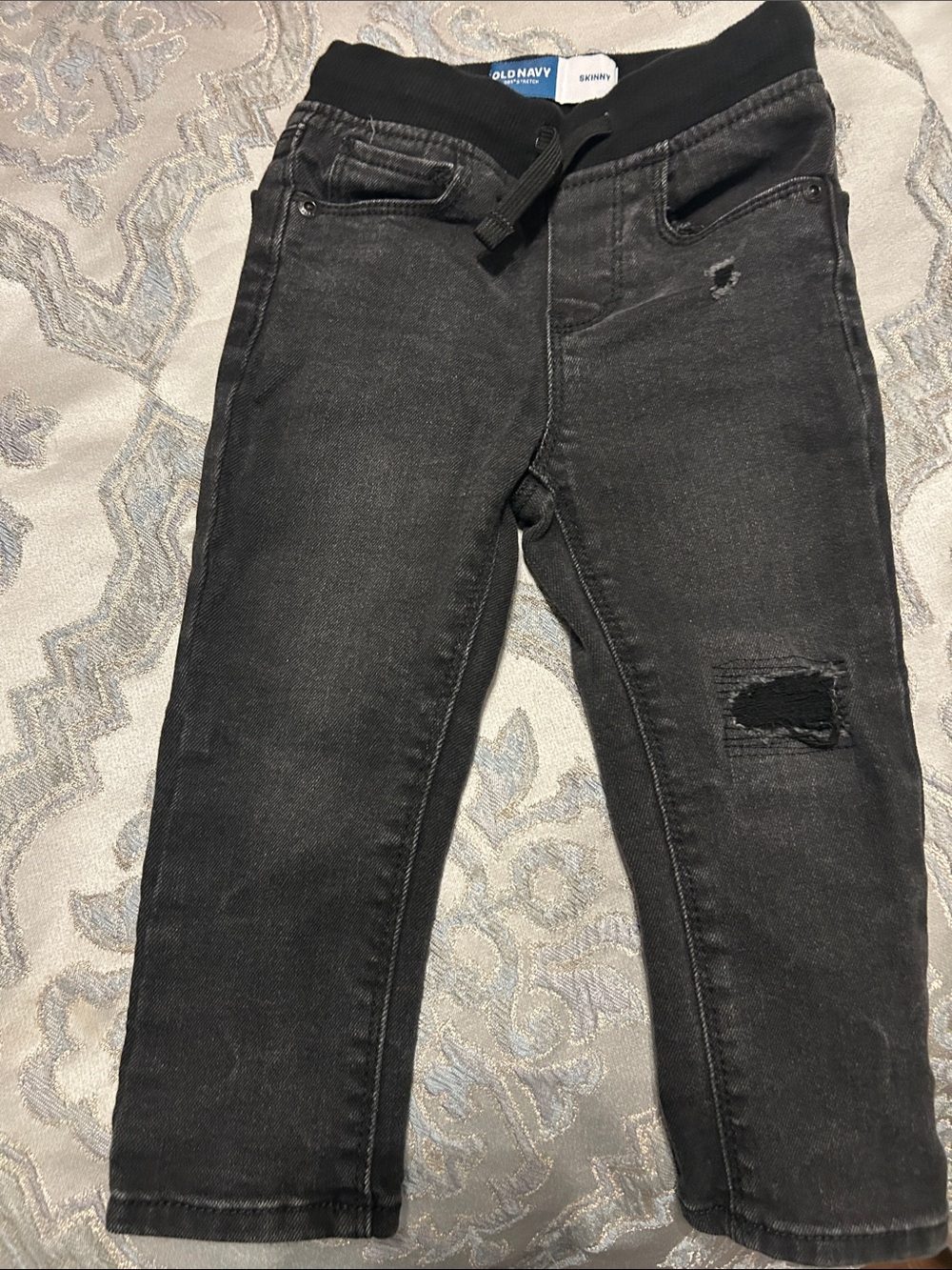 Old Navy Black Skinny Jogger Jeans with Distressed Knee
